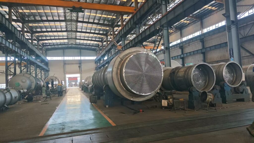 High compatibility evaporator