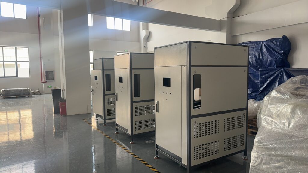 Falling film evaporators